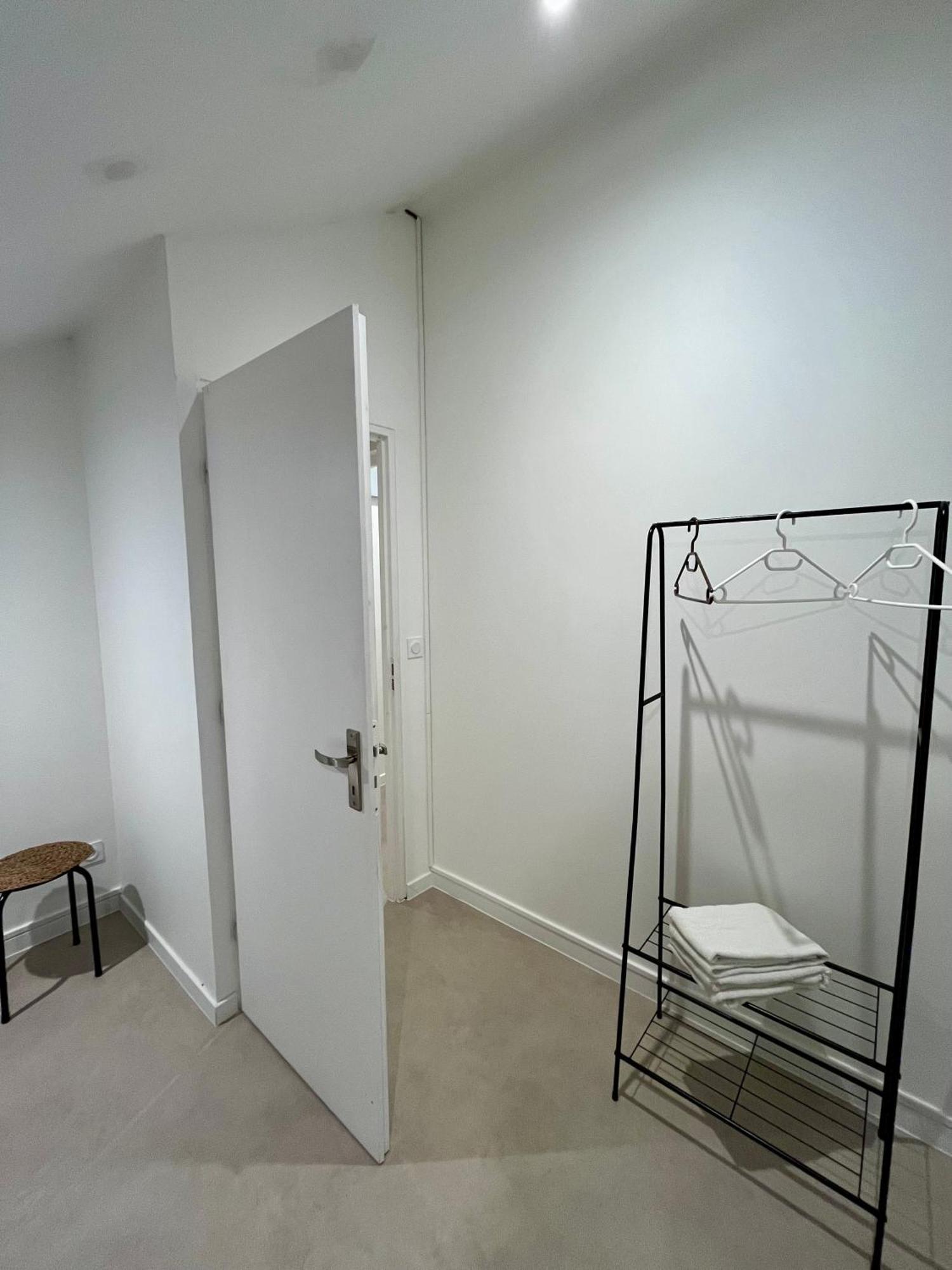 Appartement Chloe Du Lac Montferrat  Exterior photo